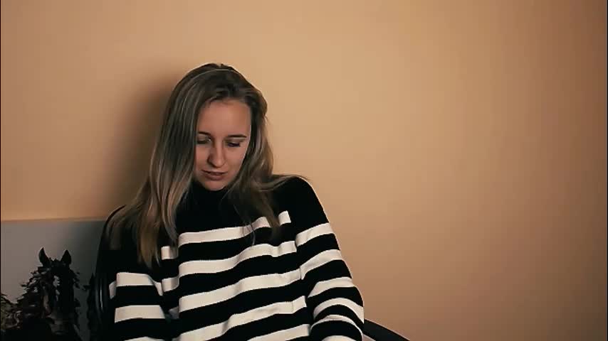 _nicole_new Live Sex December 13, 2025