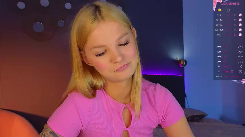 lovely_babyy Live Sex December 17, 2025