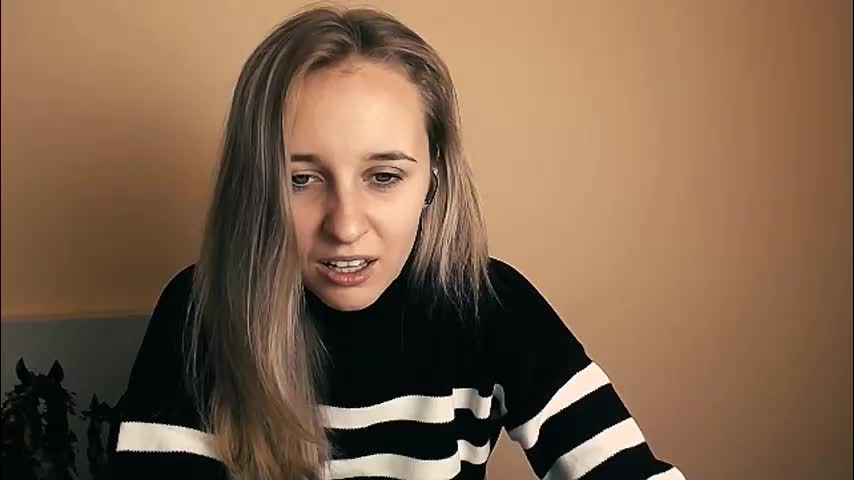 _nicole_new Live Sex December 13, 2025