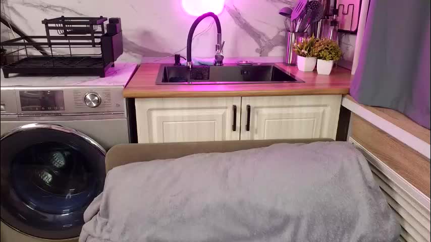 femdom_room Live Sex December 13, 2025