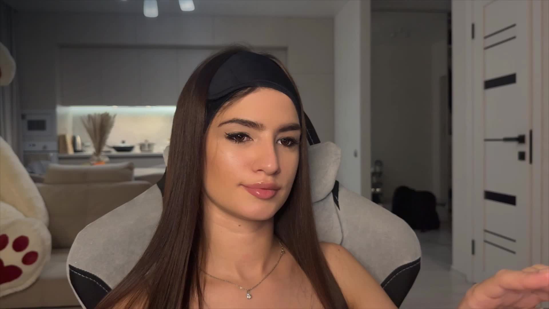 Sofi-Mi Live Sex December 18, 2025