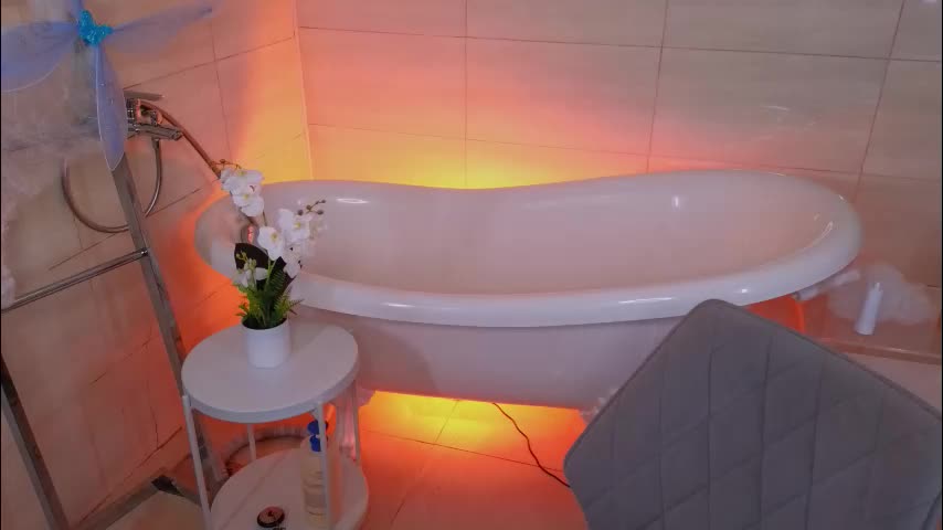 adet1a Live Sex 2025.10.28