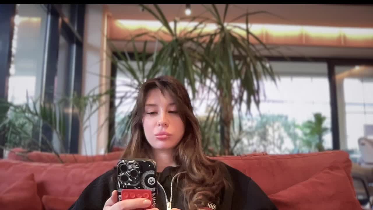 Melissa222Femdom Live Sex December 14, 2025