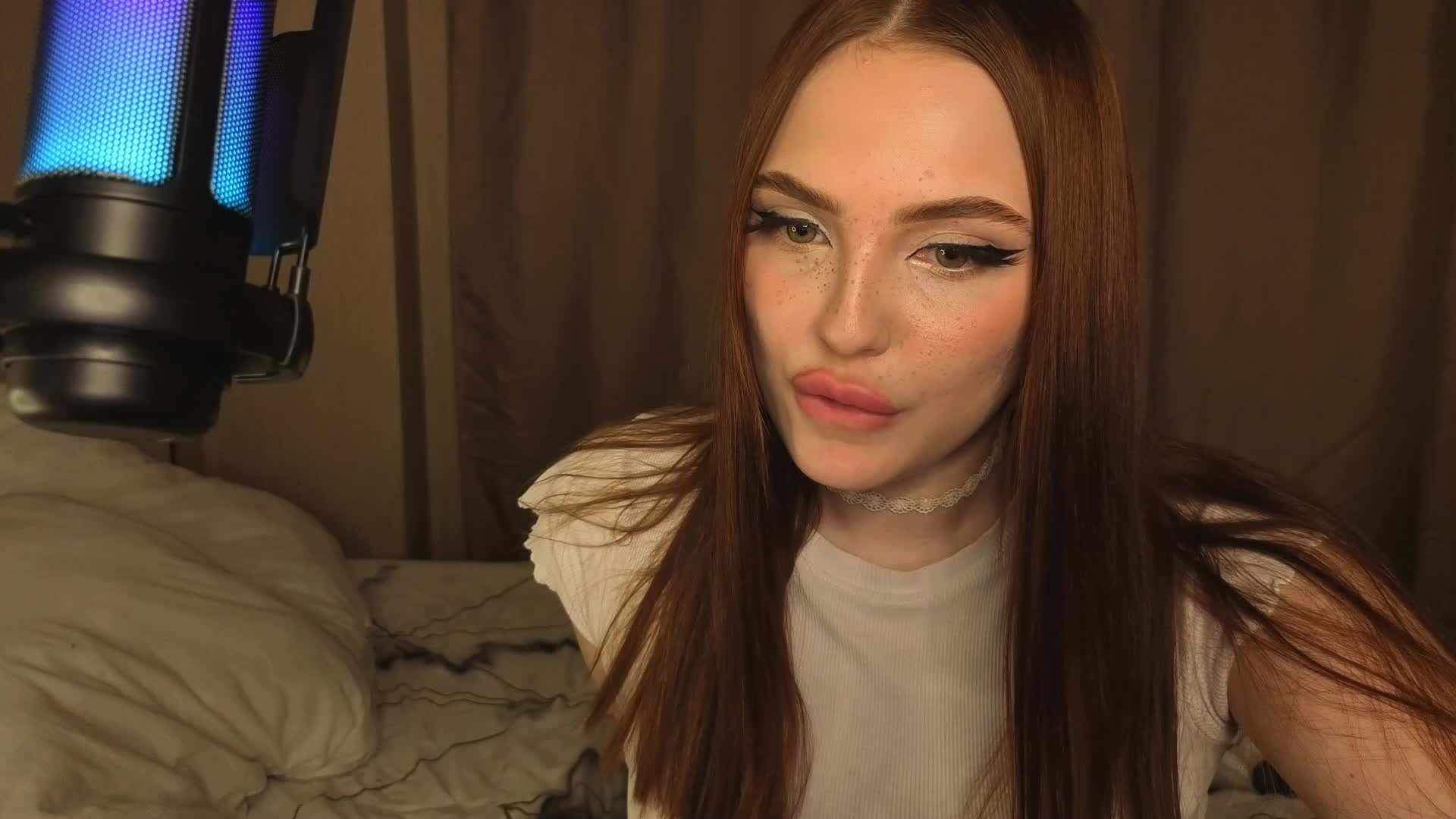 LisaAndDenis Live Sex December 18, 2025