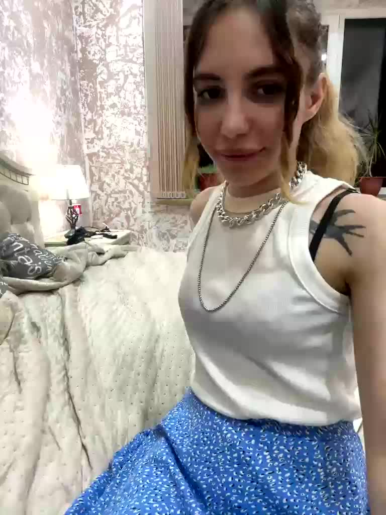 Buzzyd Live Sex December 14, 2025