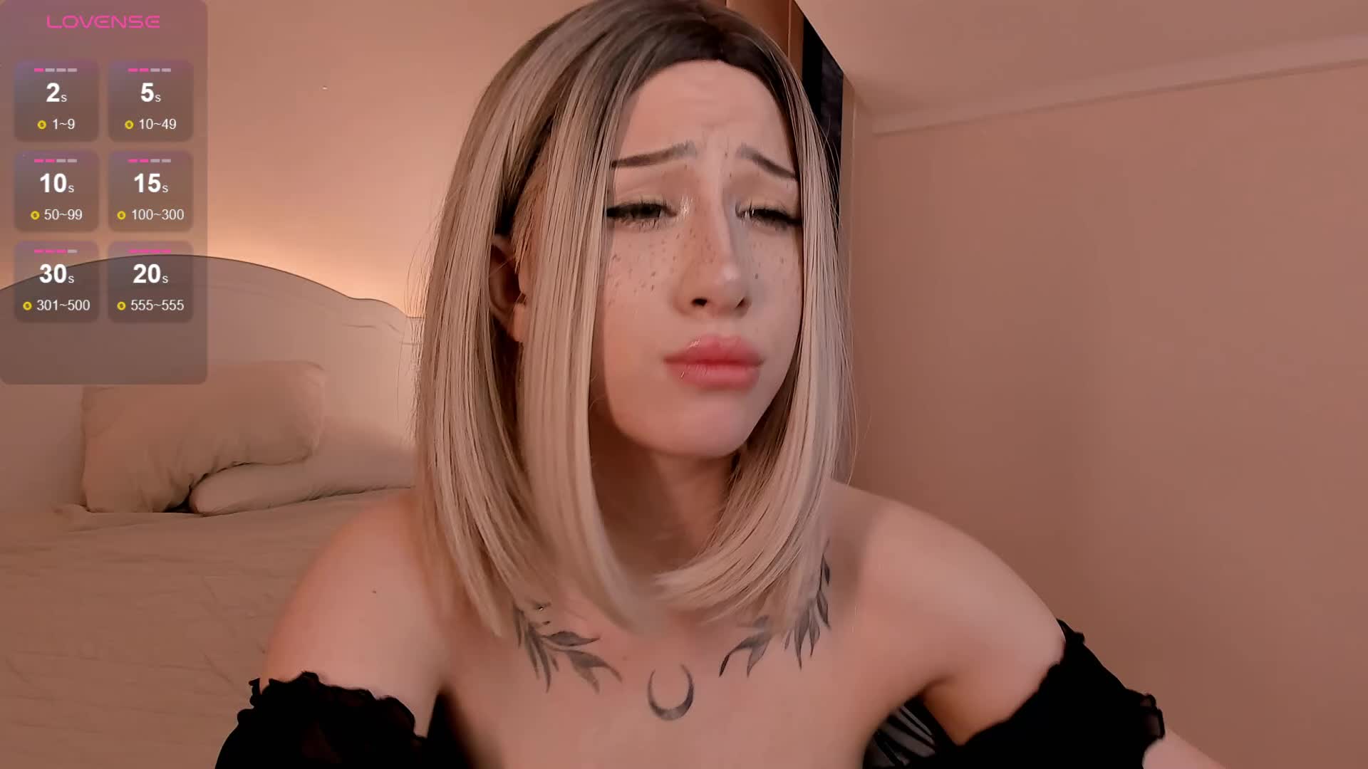 Necucubi Live Sex December 17, 2025