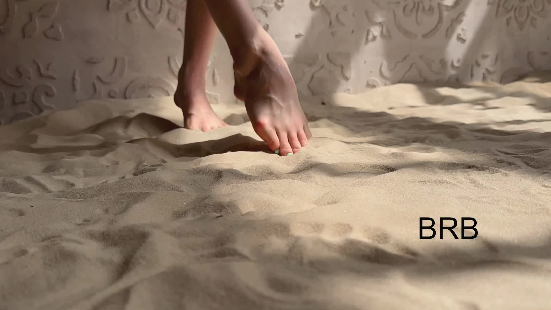 Na-izi Live Sex December 17, 2025