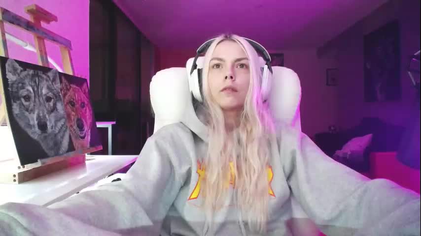 tinykylie Live Sex December 13, 2025