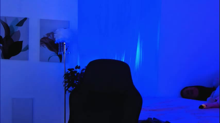 emilywiled Live Sex December 13, 2025