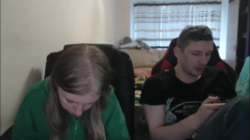 jenisandpeter Live Sex December 18, 2025