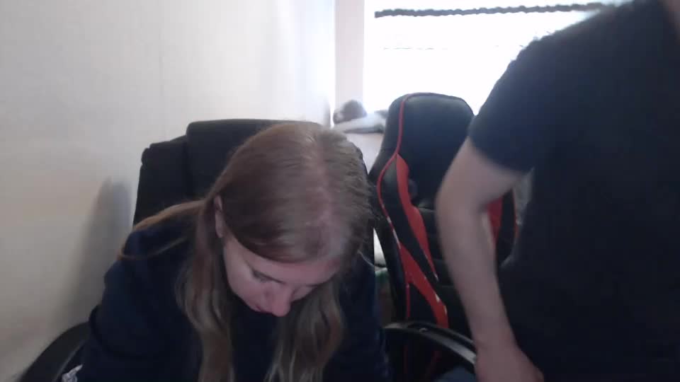 jenisandpeter Live Sex December 18, 2025