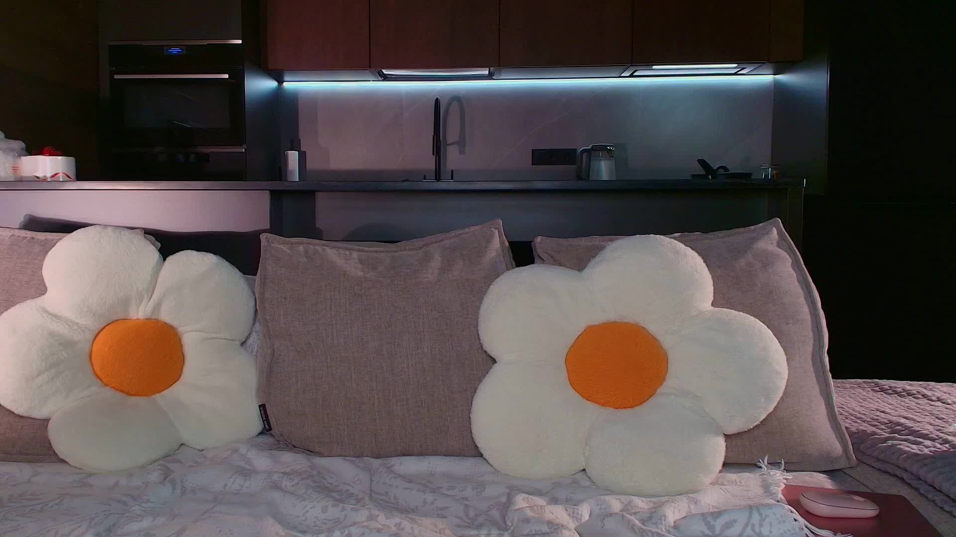 AlexisGrays Live Sex December 17, 2025