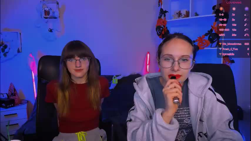 mona_cloud Live Sex December 17, 2025