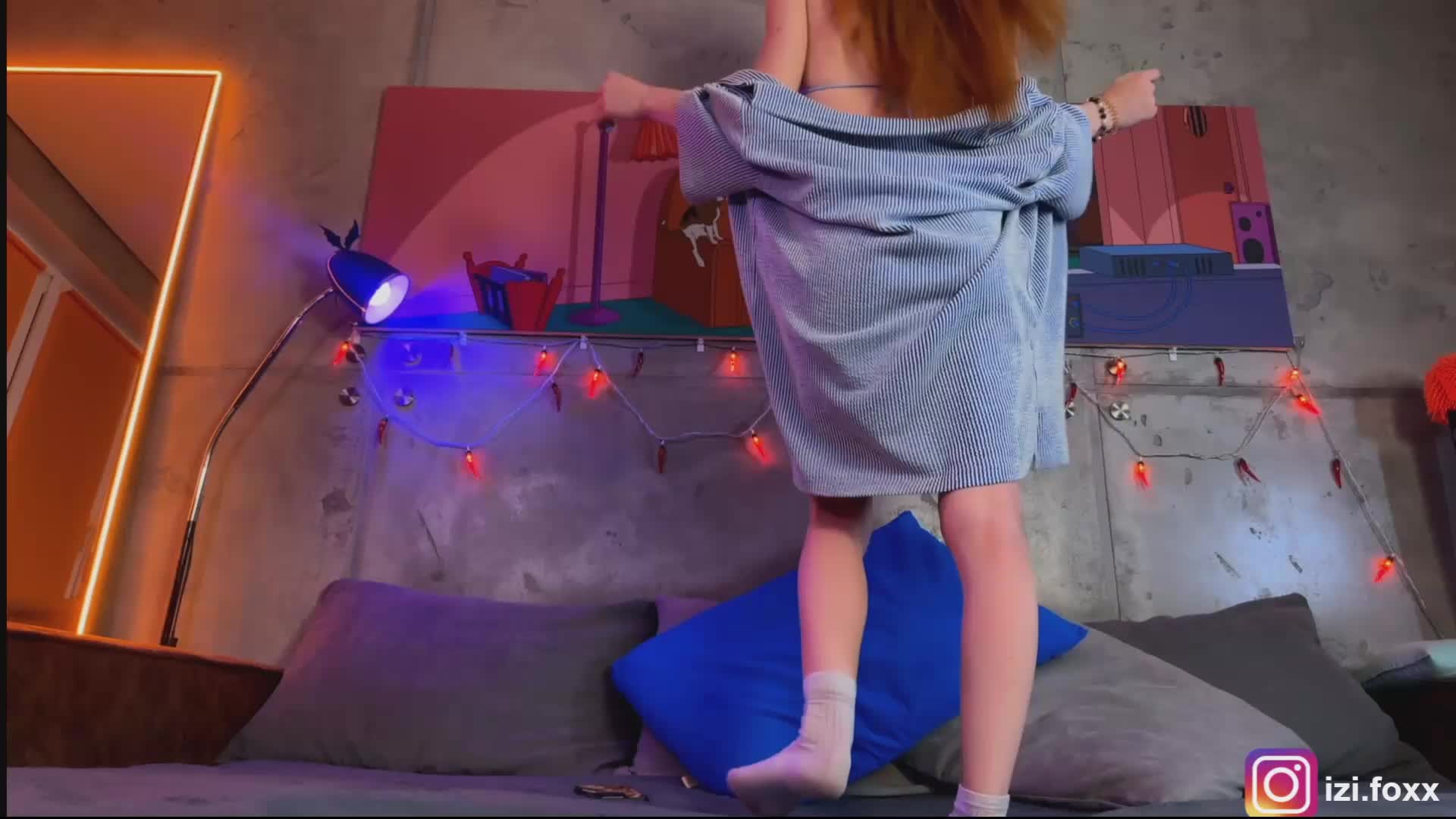 Na-izi Live Sex December 17, 2025