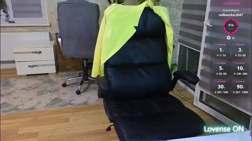 karinadeniss Live Sex December 17, 2025