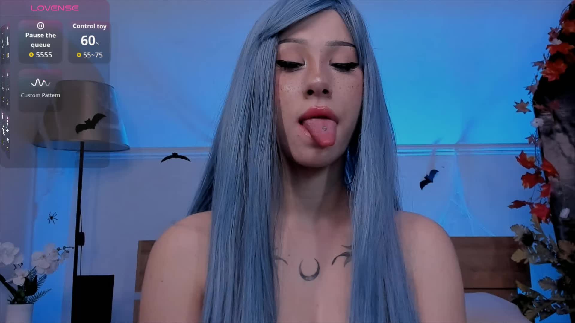 Necucubi Live Sex December 17, 2025