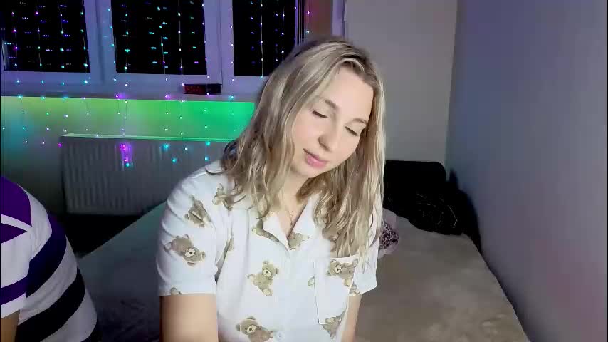 lollove24 Live Sex 2025.10.27