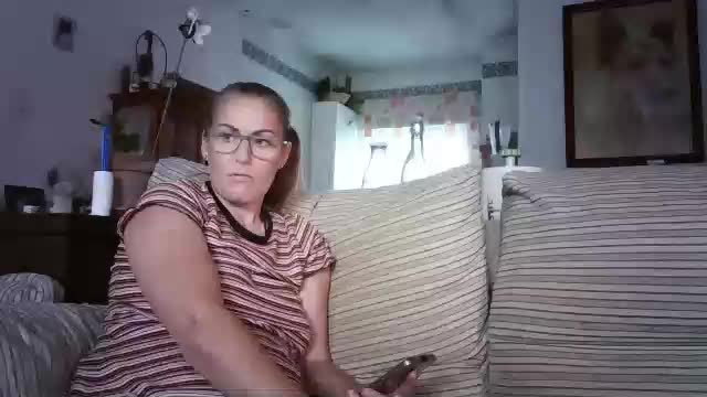 lolahueso Live Sex December 18, 2025