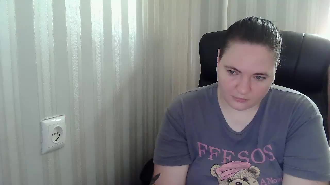 XLisaBlueX Live Sex December 15, 2025