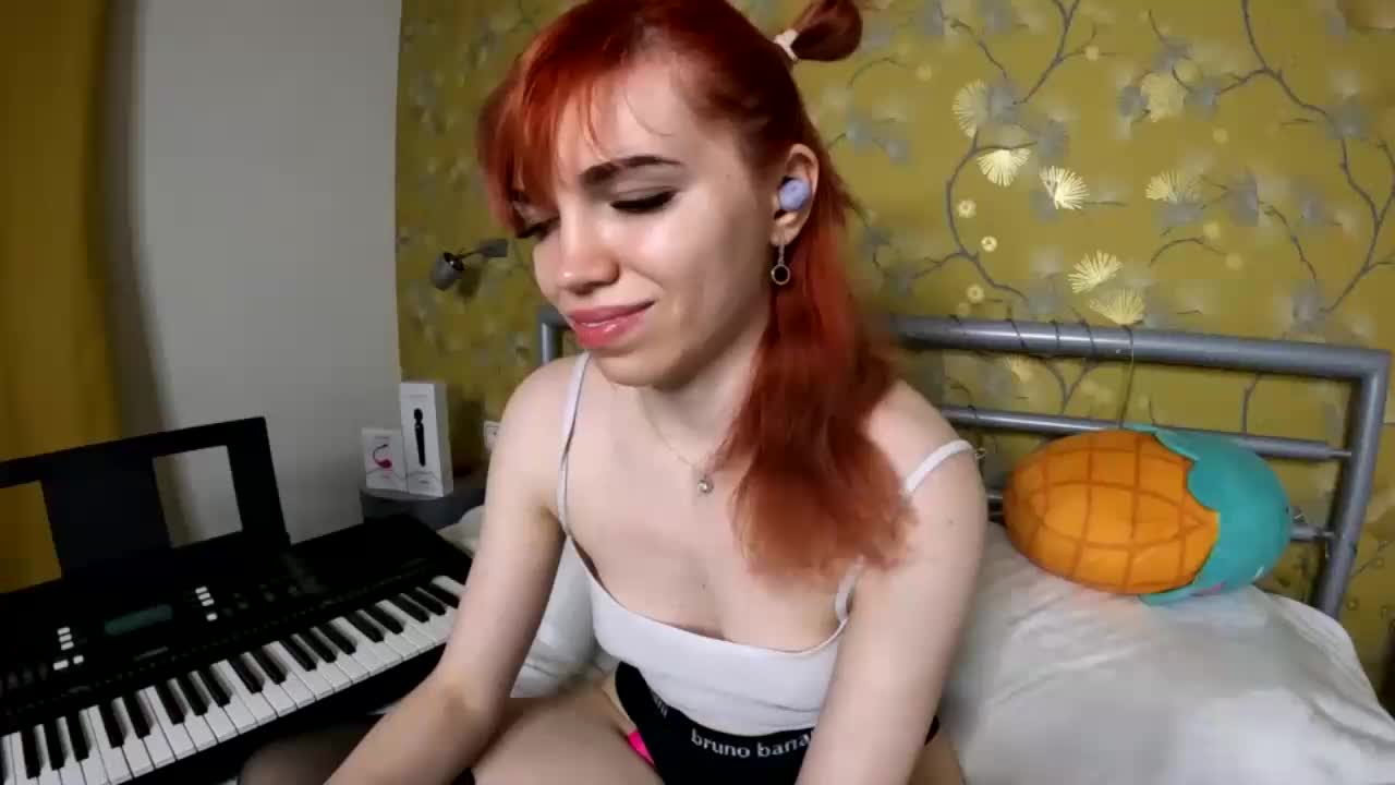 olivka-flower Live Sex December 13, 2025