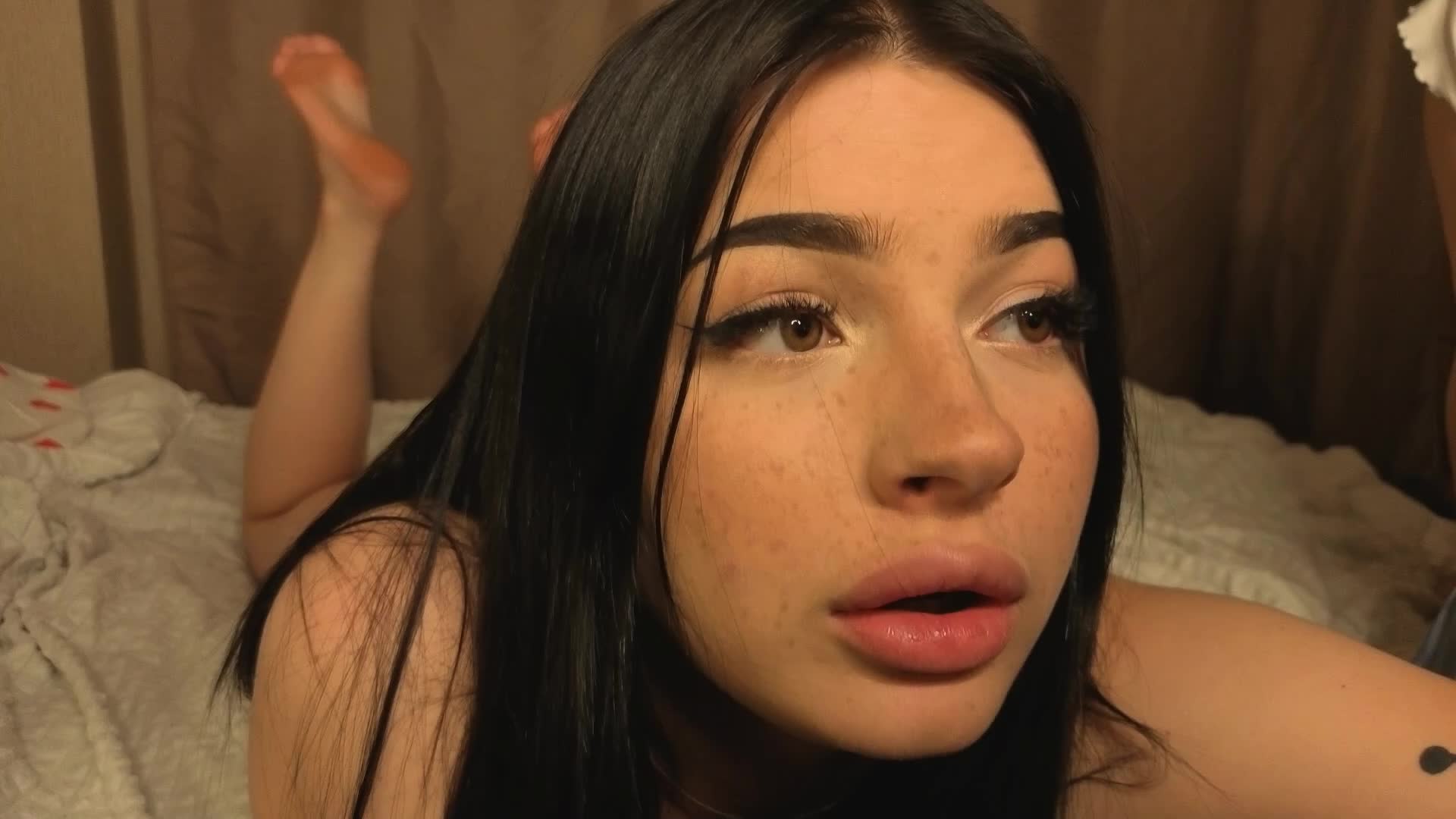 LisaAndDenis Live Sex December 18, 2025