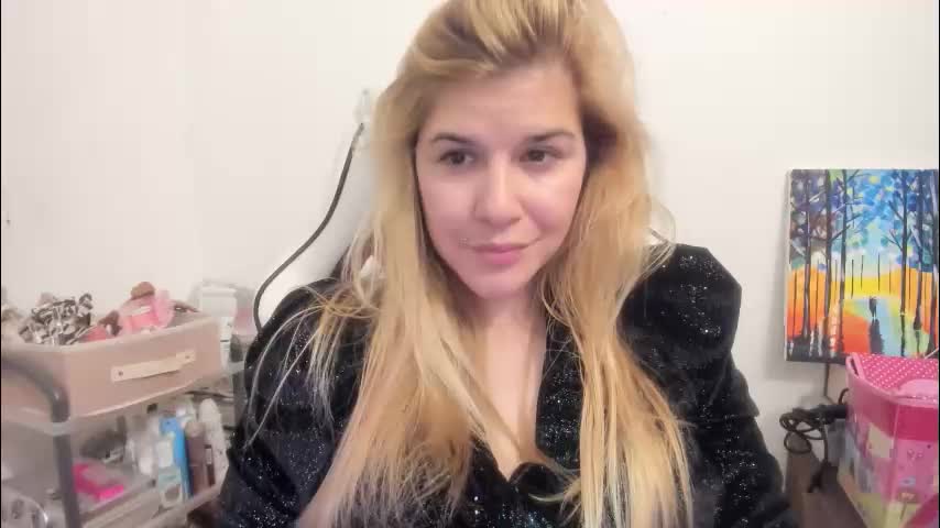 artsyandcraftsy_ Live Sex December 13, 2025