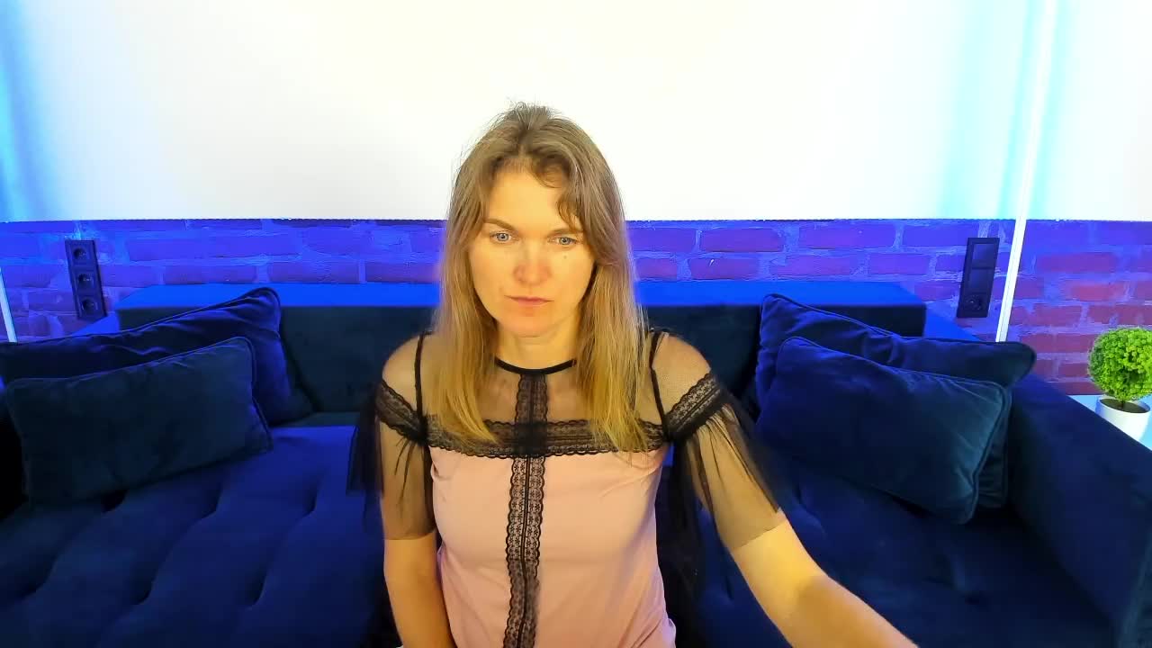 Annabel-xxx Live Sex December 14, 2025