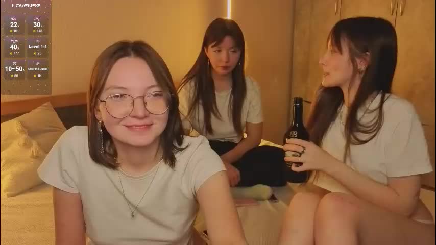 _reverse_gang_ Live Sex December 18, 2025