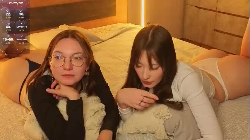 _reverse_gang_ Live Sex December 18, 2025