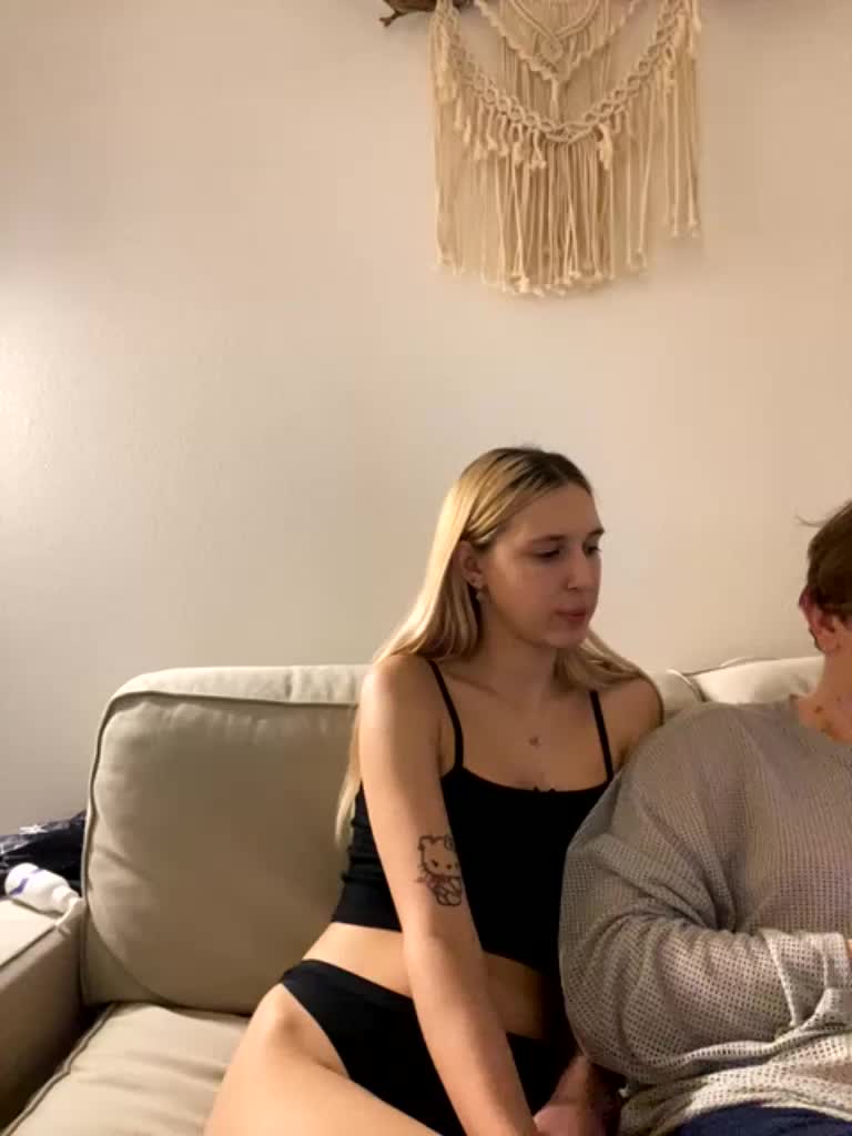 lina_wap Live Sex December 19, 2025