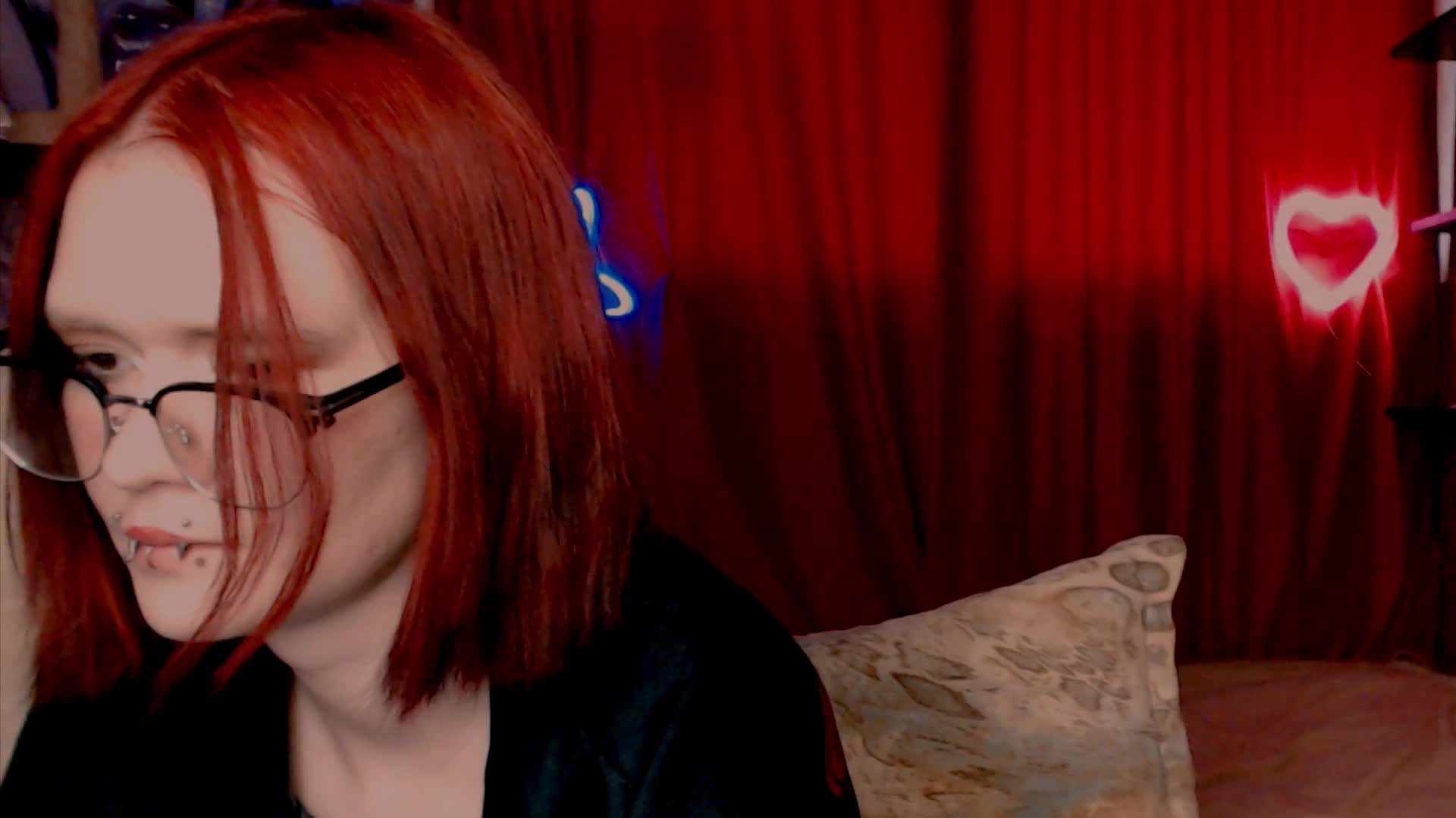 Velvet-and-Venom Live Sex December 17, 2025