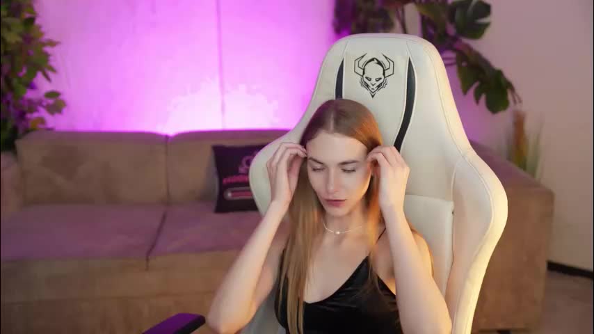 kira0541 Live Sex December 19, 2025