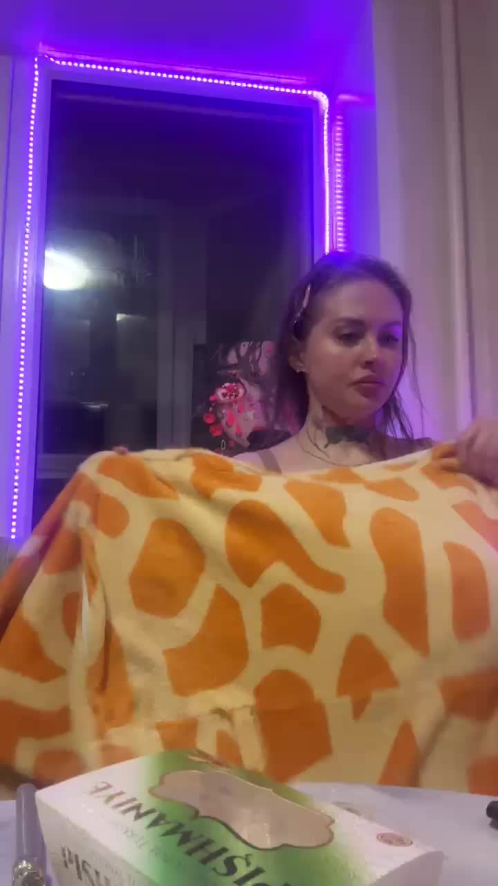 Letti28 Live Sex December 14, 2025