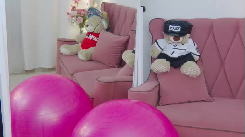 ashly_cherry Live Sex December 13, 2025