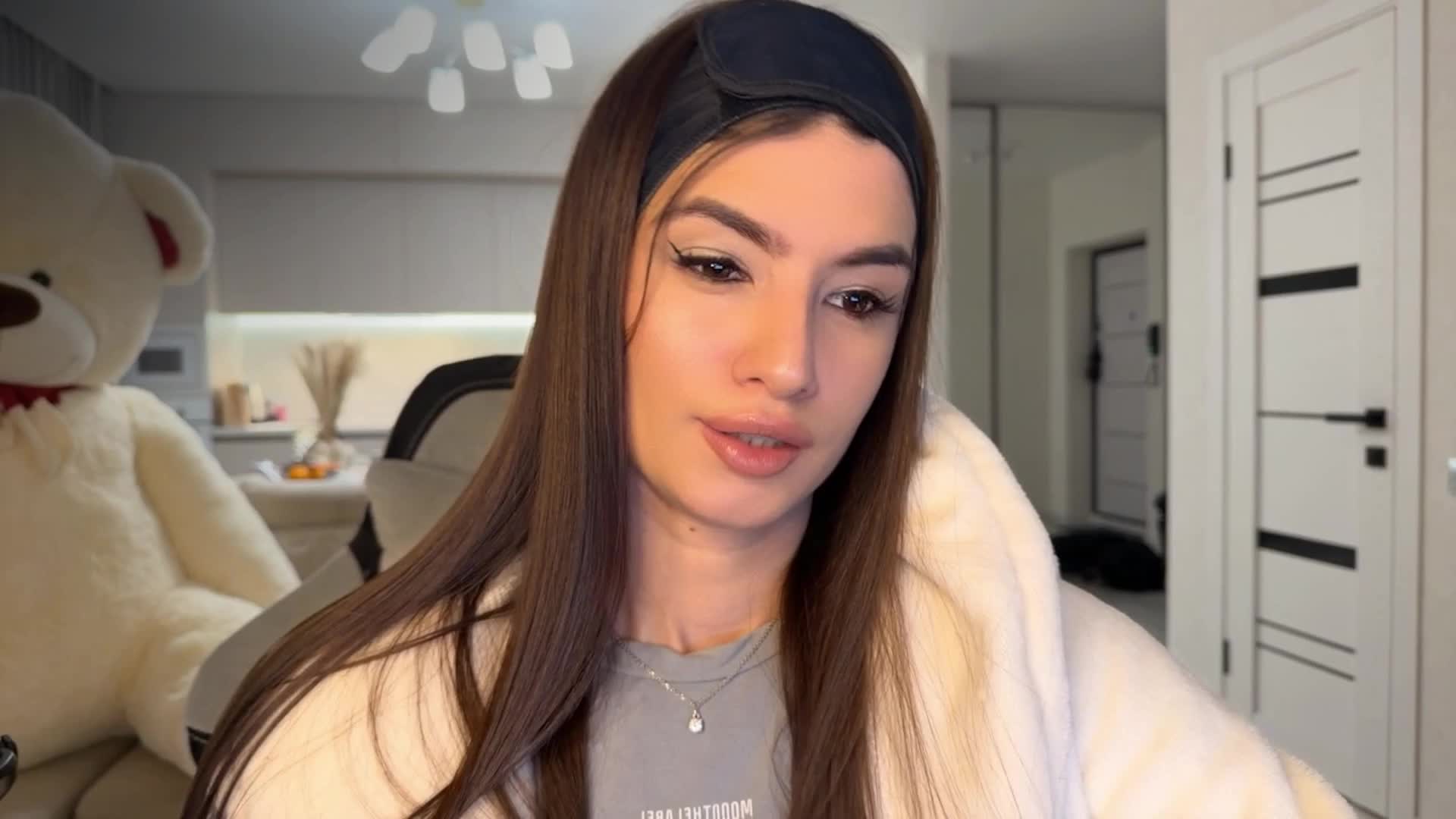 Sofi-Mi Live Sex December 17, 2025