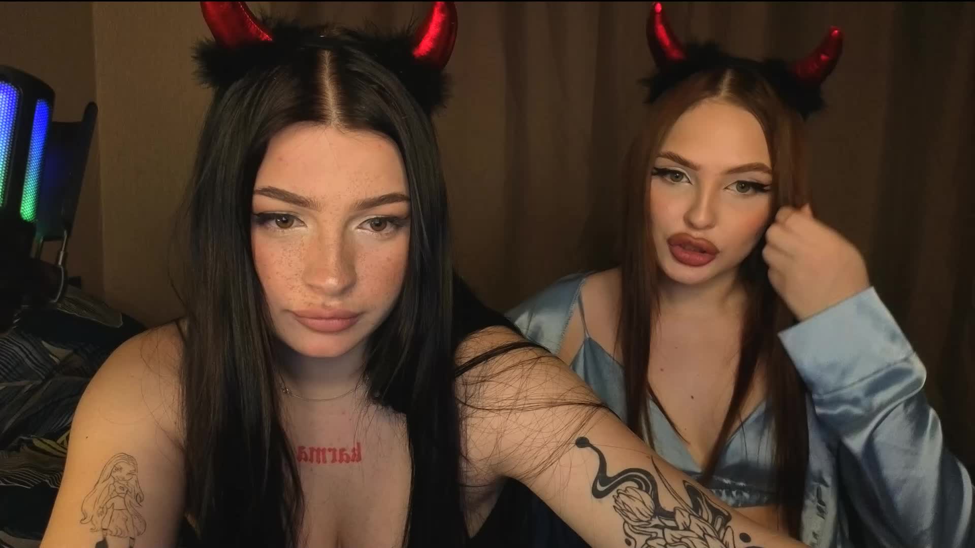 LisaAndDenis Live Sex December 18, 2025