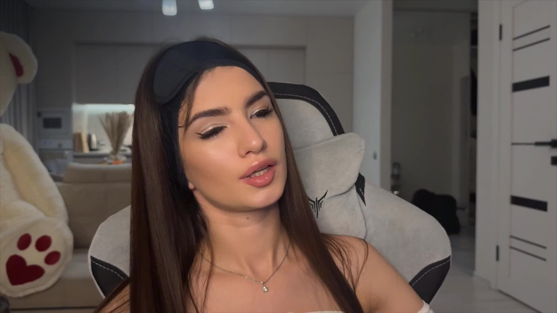 Sofi-Mi Live Sex December 17, 2025