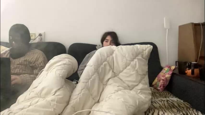 rosea_champagne Live Sex December 15, 2025