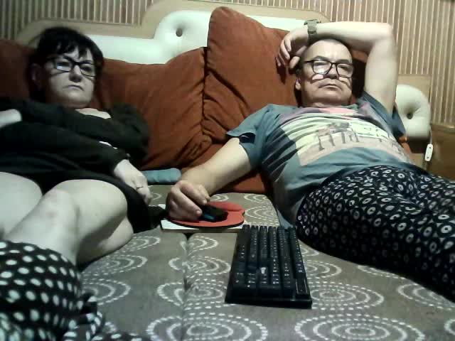 coupleofcoolx Live Sex December 18, 2025