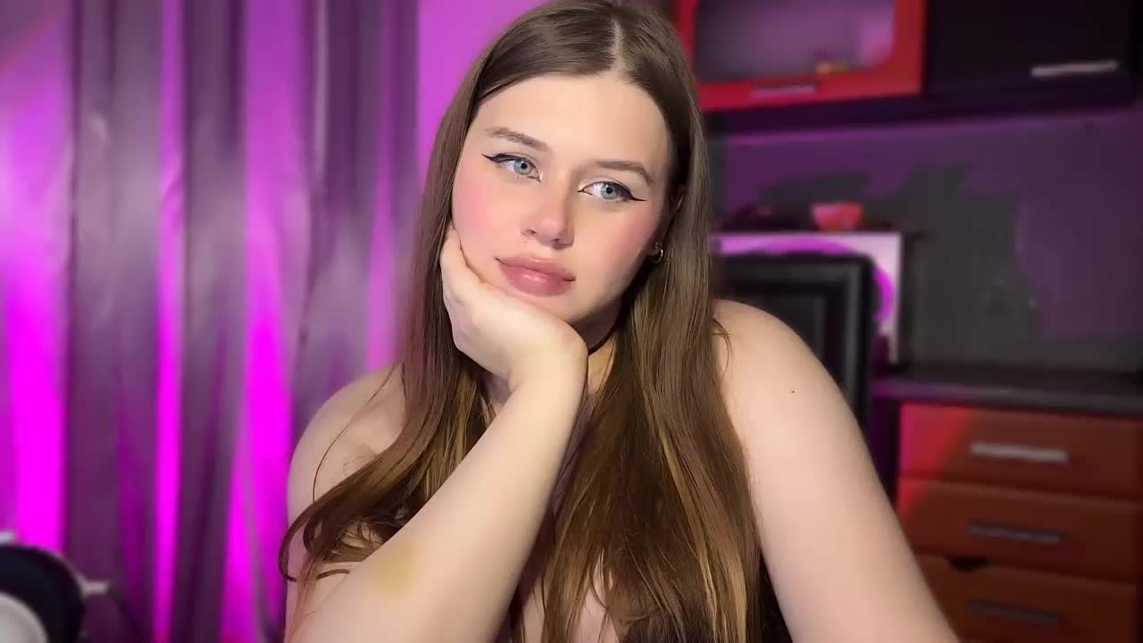 Miss_Nestle Live Sex October 28, 2025