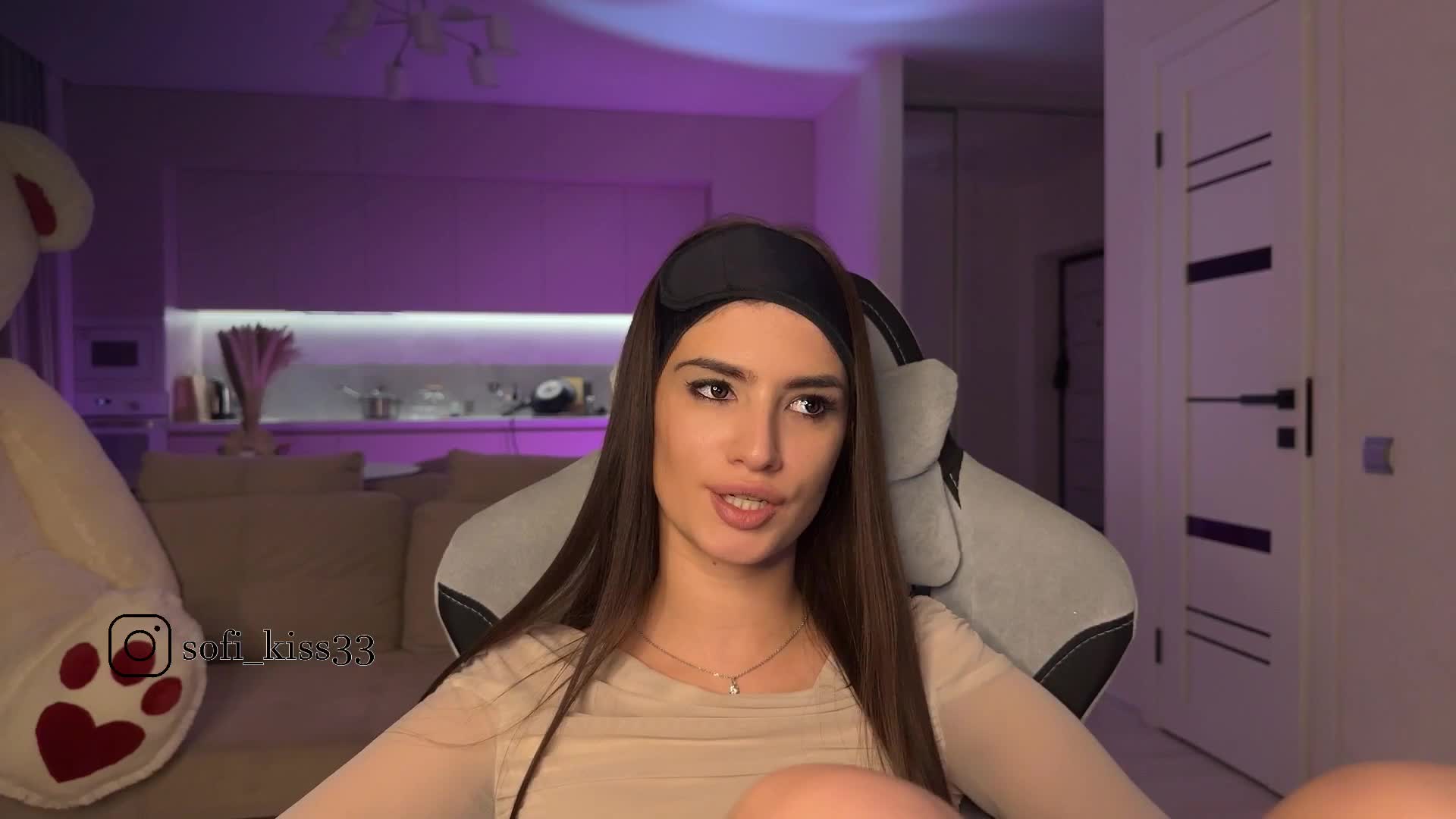 Sofi-Mi Live Sex December 17, 2025