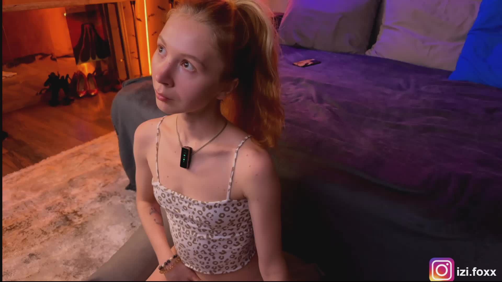 Na-izi Live Sex December 17, 2025