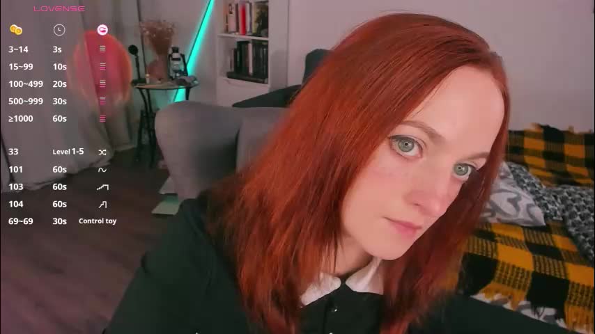 juliet_schoolgirl Live Sex December 14, 2025