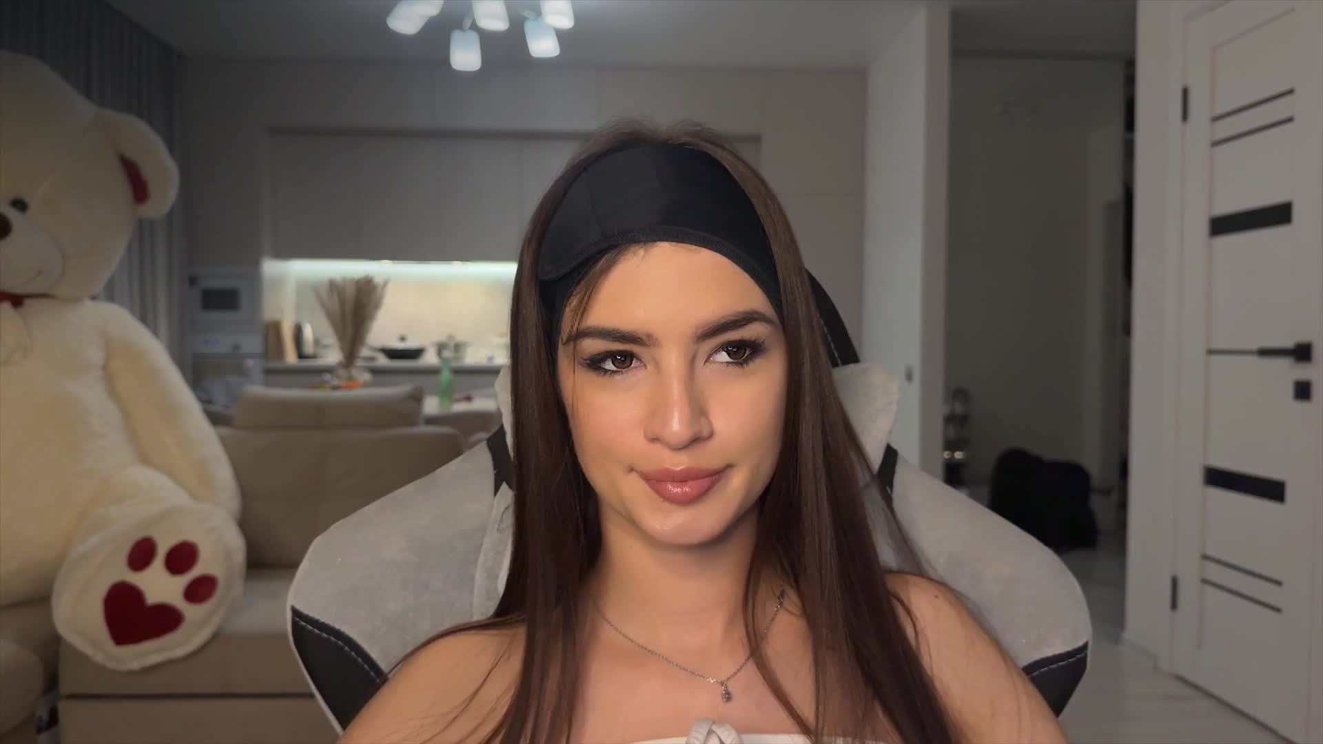 Sofi-Mi Live Sex December 17, 2025