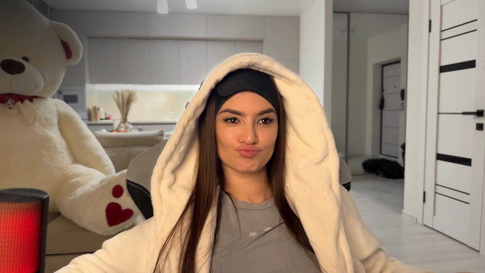 Sofi-Mi Live Sex December 17, 2025