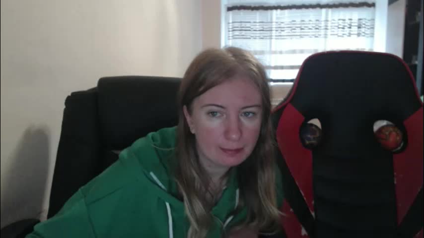 jenisandpeter Live Sex December 18, 2025