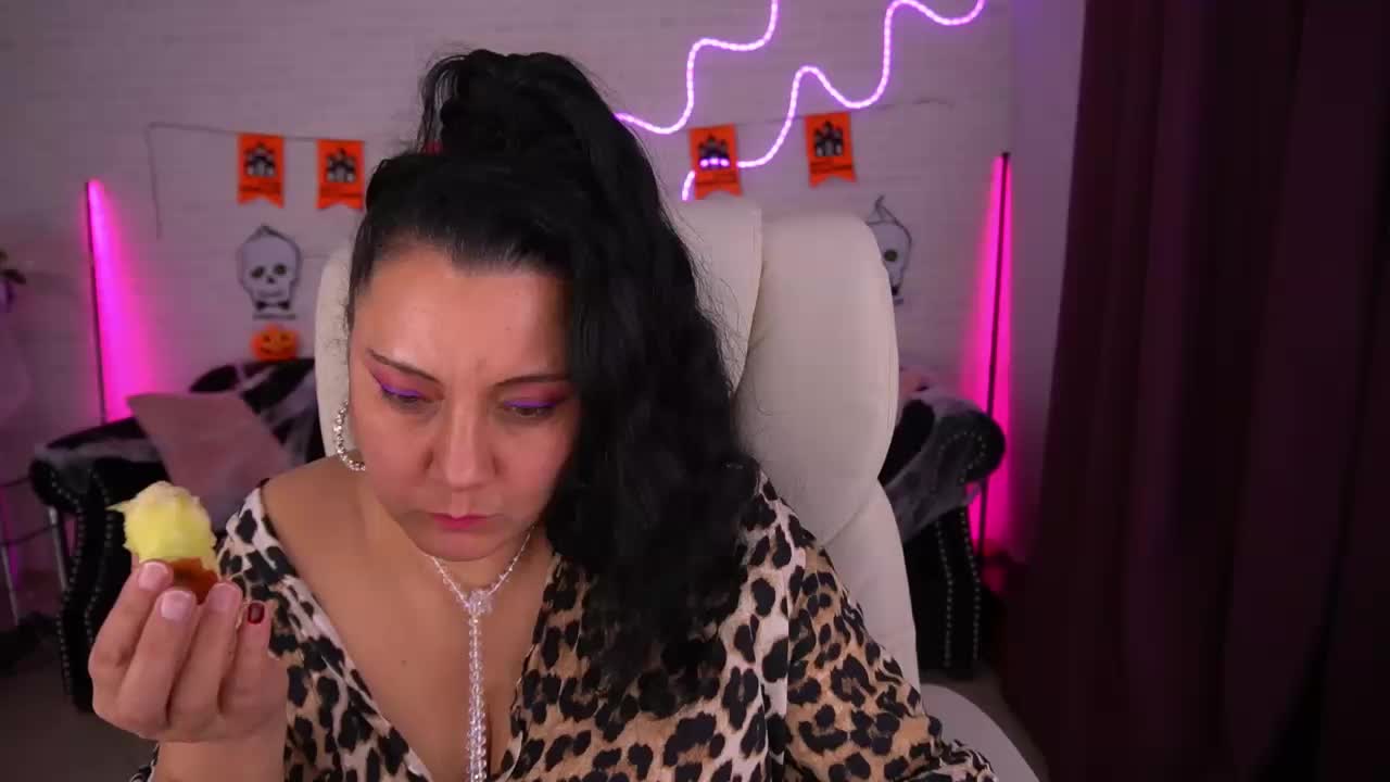 ValeryRosseee Live Sex December 14, 2025