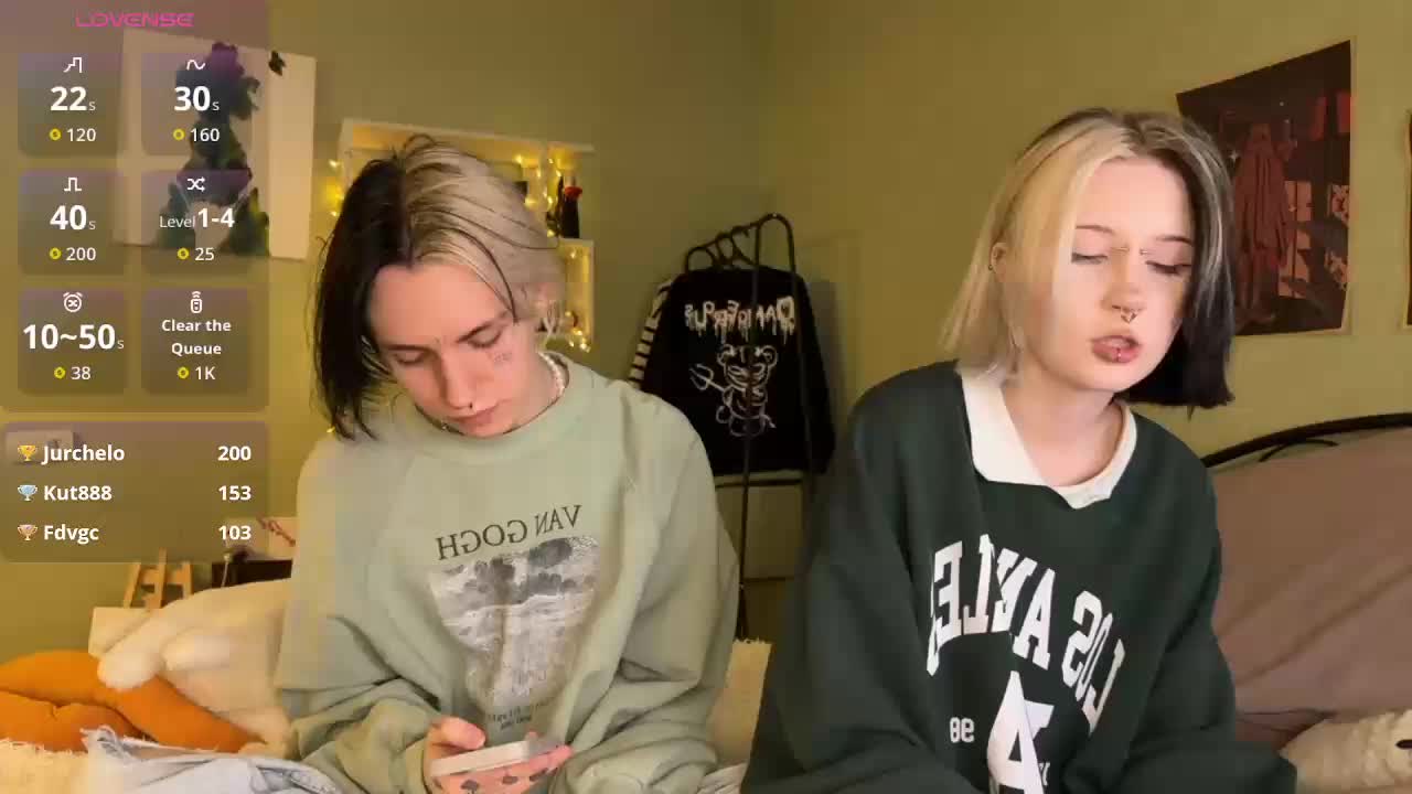 VeryRareTwins Live Sex December 12, 2025