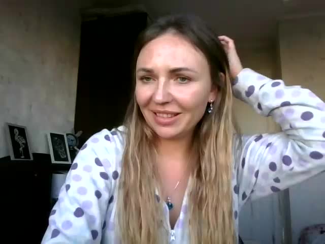 CuteAngelina Live Sex December 14, 2025