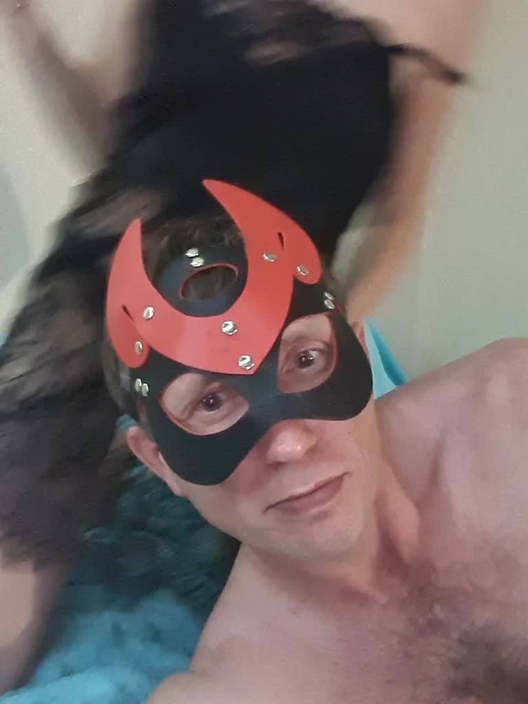 Lola-and-lovers Live Sex December 13, 2025